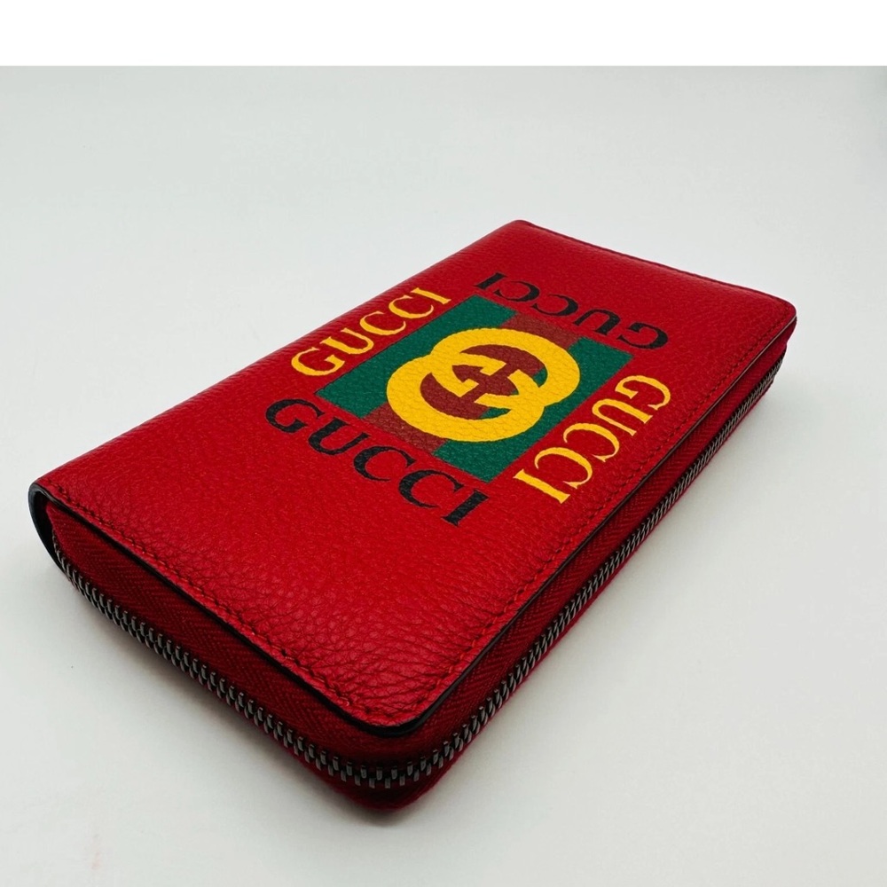 Gucci Red Leather long  continental  interlocking Zip Wallet with Logo
